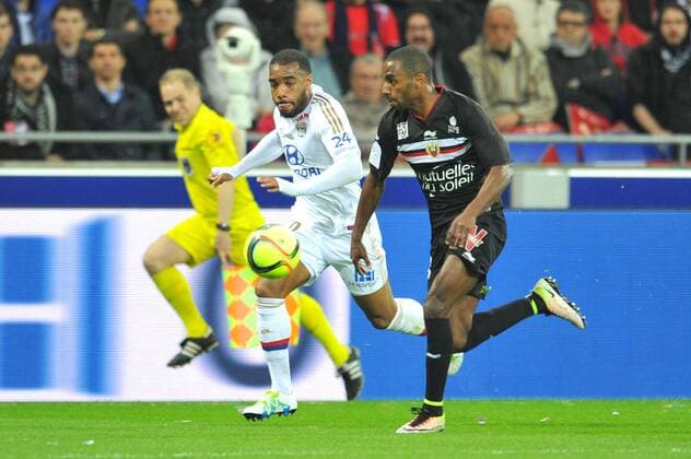 Fußball, Olympique Lyon - OGC Nizza Ricardo PEREIRA (nice) - ALEXANDRE LACAZETTE (ol) FOOTBALL : Lyon vs Nice - Ligue 1 - 15 04 2016 FEP 