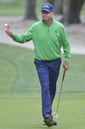 April 15, 2016 - Hilton Head Island, SC, USA - Davis Love III salutes the gallery after putting out on No. 11 during the second round of the RBC Heritage Presented by Boeing on Friday, April 15, 2016, at Harbour Town Golf Links in Sea Pines on Hilton Head Island, S.C. RBC Heritage golf - ZUMAm67_
