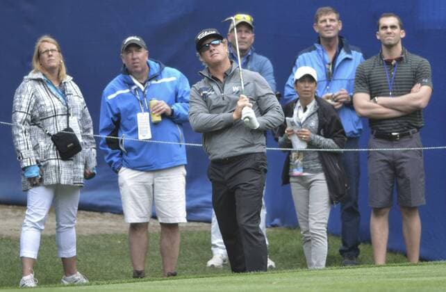 April 15, 2016 - Hilton Head Island, SC, USA - Charley Hoffman and the gallery watch his chip shot to the green on No. 15 during the second round of the RBC Heritage Presented by Boeing on Friday, April 15, 2016, at Harbour Town Golf Links in Sea Pines on Hilton Head Island, S.C. RBC Heritage golf - ZUMAm67_