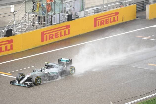 Mercedes driver Nico Rosberg of Germany competes in the qualifying session during the 2016 Formula 1 Chinese Grand Prix in Shanghai, China, 16 April 2016. Nico Rosberg wins pole position for Formula 1 Chinese Grand Prix  20160416_63201