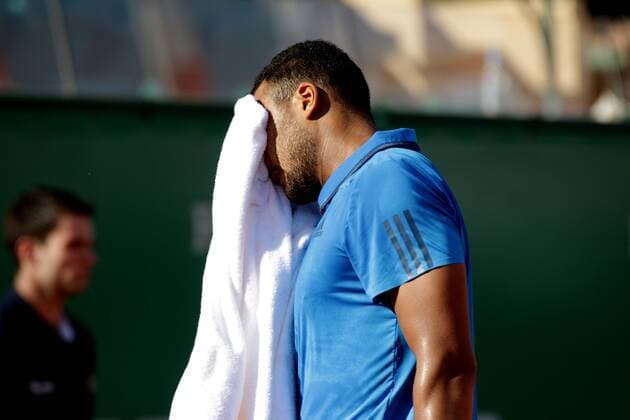 16.04.2016: Rolex Monte Carlo Masters Tennis: Jo-Wilfried Tsong lost to Gael Monfils in the last 4 at the Monte-Carlo Country Club. 16.04.2016: Rolex Monte Carlo Masters Tennis 