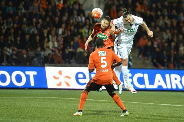 ZLATAN IBRAHIMOVIC (psg) - RAPHAEL GUERREIRO (lor) FOOTBALL : Lorient vs Paris SG - Coupe de France - 19 04 2016 AnthonyBIBARD FEP 