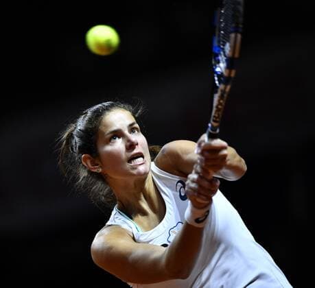Julia Görges GOERGES (GER) Tennis Damen 20.04.2016 Porsche Tennis Grand Prix GP Stuttgart 2016 Porsche-Arena 16.04.-24.04.2016 Porsche Tennis Grand Prix Stuttgart 2016