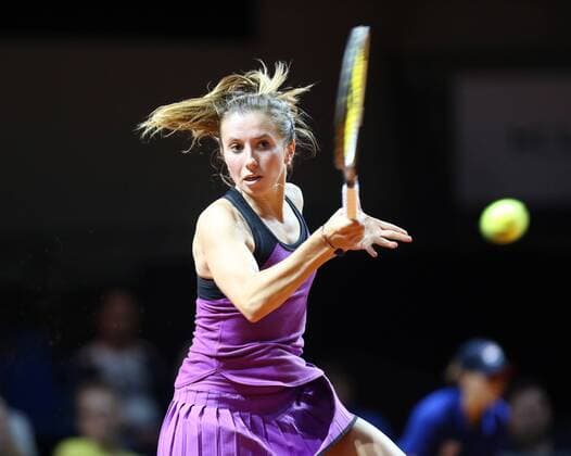 Porsche Tennis Grand Prix 2016 Deutschland, Stuttgart, 20.04.2016, Tennis, Porsche Tennis Grand Prix 2016, Stuttgart: Annika Beck (GER).
