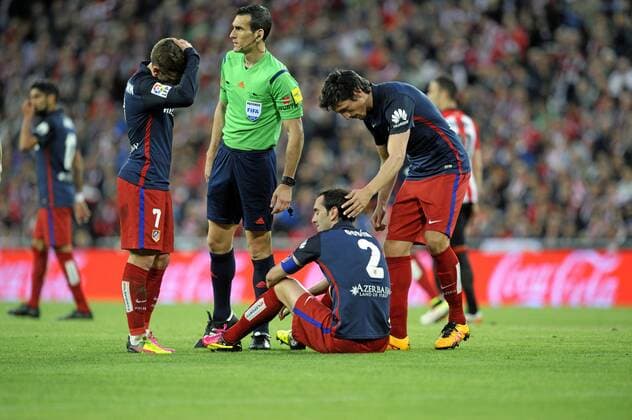 League BBVA match played between Athletic Bilbao and Atletico Madrid. In this picture, Diego Godin injured. xLINOxGONZALEZx 