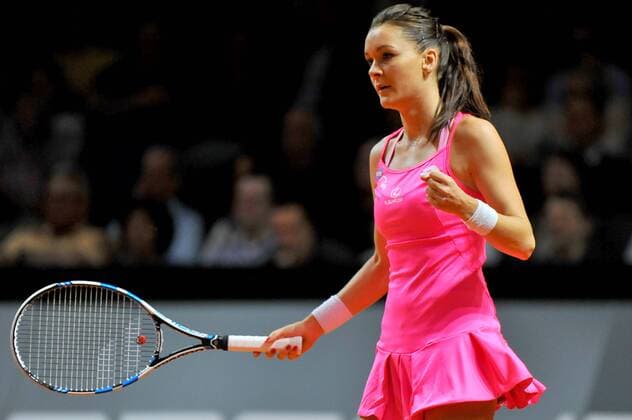 Agnieszka RADWANSKA (POL) jubelt und ballt die Faust. Deutschland, Stuttgart: Tennis, Porsche Tennis Grand Prix, Achtelfinale am 21.04.2016, Porsche-Arena.