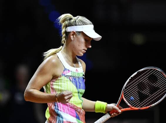 Angelique KERBER (GER) Jubel jubelt über gewonnenen Punkt Tennis Damen 22.04.2016 Porsche Tennis Grand Prix GP Stuttgart 2016 Porsche-Arena 16.04.-24.04.2016 Porsche Tennis Grand Prix Stuttgart 2016