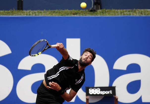 BARCELONA -april 22- SPAIN: Benoit Paire during the match against Marek Jaziri, corresponding to the 1 8 final of the Open Banc Sabadell, 64 Trophy Conde de Godo, played on the RCT Barcelona1899, on april 22, 2016. Photo: Joan Valls Urbanandsport Cordon Press  xJoanxValls Urbanandsportx xBARCELONA-OPEN-BANC-SABADELL-TENNISx