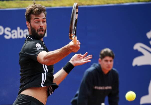 BARCELONA -april 22- SPAIN: Benoit Paire during the match against Marek Jaziri, corresponding to the 1 8 final of the Open Banc Sabadell, 64 Trophy Conde de Godo, played on the RCT Barcelona1899, on april 22, 2016. Photo: Joan Valls Urbanandsport Cordon Press  xJoanxValls Urbanandsportx xBARCELONA-OPEN-BANC-SABADELL-TENNISx
