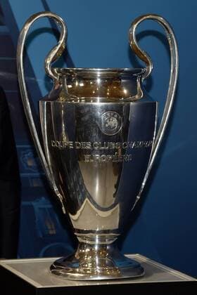 Mailand 22 04 2016 - Champions League Trophy im Mailänder Palazzo Marino DanielexBuffa - Champions League Trophäe, Pokal 