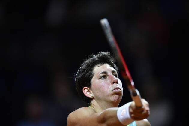 Carla SUAREZ NAVARRO (ESP) Aktion Tennis Damen 22.04.2016 Porsche Tennis Grand Prix GP Stuttgart 2016 Porsche-Arena 16.04.-24.04.2016 Porsche Tennis Grand Prix Stuttgart 2016