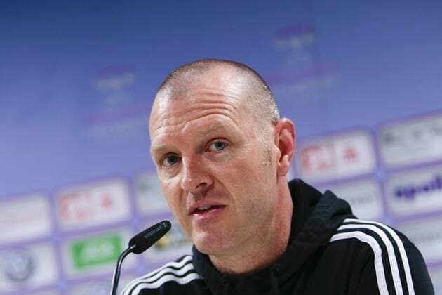 Fußball, UWCL, Pressekonferenz VfL Wolfsburg und 1. FFC Frankfurt; Matt Ross (Trainer Frankfurt) Porträt, Portrait, Einzelbild Pressekonferenz, press conference PK Pressekonferenz PK, Presserunde. xtgx
