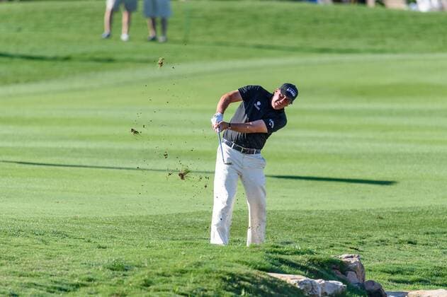 22 April 2016: Phil Mickelson during the second round of the Valero Texas Open at the TPC San Antonio Oaks Course in San Antonio, TX. (Photo by Daniel Dunn Icon Sportswire) GOLF: APR 22 PGA Golf Herren - Valero Texas Open - Second Round Icon16042226 EDITORIAL USE ONLY