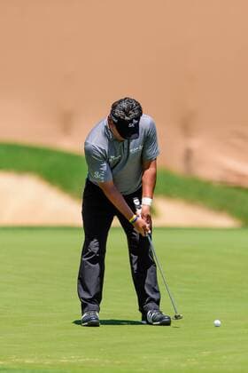 22 April 2016: K.J. Choi during the second round of the Valero Texas Open at the TPC San Antonio Oaks Course in San Antonio, TX. (Photo by Daniel Dunn Icon Sportswire) GOLF: APR 22 PGA Golf Herren - Valero Texas Open - Second Round Icon16042210 EDITORIAL USE ONLY