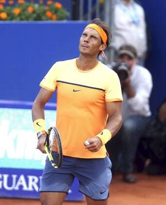 Spanish tennis player Rafael Nadal celebrates his victory over German Philipp Kohlscherber after a Barcelona Open Banc Sabadell Trofeo Conde de Godo semifinal in Barcelona, Catalonia, Spain, 23 April 2016. Nadal won 6-3,6-3 RAFEL NADAL VS PHILIPP KOHLSCHERBER !ACHTUNG: NUR REDAKTIONELLE NUTZUNG!  BCN007 20160423-635970323929809358