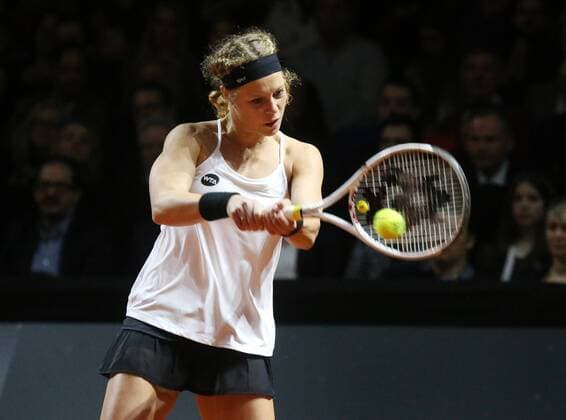 Porsche Tennis Grand Prix 2016 Deutschland, Stuttgart, 24.04.2016, Tennis, Porsche Tennis Grand Prix 2016, Stuttgart: Laura Siegemund (GER).
