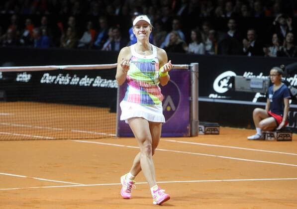 Porsche Tennis Grand Prix 2016 Deutschland, Stuttgart, 24.04.2016, Tennis, Porsche Tennis Grand Prix 2016, Stuttgart: Angelique Kerber (GER) Siegerjubel.
