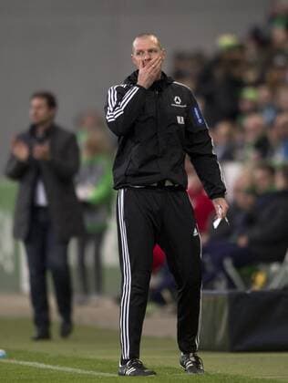 Cheftrainer Matt ROSS (FFC) Fussball Frauen international: UEFA Championsleague Saison 2015 2016, Halbfinale Hinspiel: VfL Wolfsburg - 1.FFC Frankfurt im AOK Stadion in Wolfsburg, Deutschland am 24.04.2016,