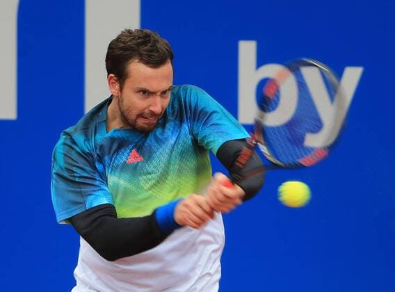 25.04.2016, BMW Open 2016 MTTC Iphitos München, im Bild: Ernests Gulbis