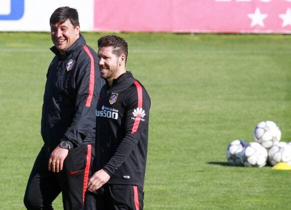 Atletico de Madrid Argentinian coach Diego Simeone (R) and his assistant German Burgos participate in a training session of the team at Wanda Sports City in Majadahonda, Madrid, Spain, 25 April 2016, prior to the Champions League first leg semifinal match before Bayern Munich that they will play next 28 April at Vicente Calderon stadium. ATLETICO DE MADRID TRAINING SESSION !ACHTUNG: NUR REDAKTIONELLE NUTZUNG!  ATL004 20160425-635972140069887407