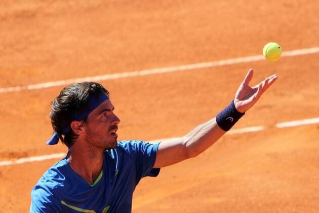 April 26, 2016 - Estoril, Portugal - Gastao Elias of Portugal serves a ball to Paul-Henri Mathieu of France during the Millennium Estoril Open ATP Tennis Herren 250 tennis tournament at the Clube de TÅ½nis do Estoril in Portugal on April 26, 2016. Paul-Henri Mathieu won 2-0 Millennium Estoril Open ATP 250 tennis tournament - Gastao Elias (POR) vs Paul-Henri Mathieu (FRA) - ZUMAf123