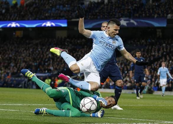 Keylor Navas of Real Madrid saves from Sergio Aguero of Manchester City during the UEFA Champions League Semi Final match at Etihad Stadium. Photo credit should read: Simon Bellis Sportimage EDITORIAL USE ONLY. No use with unauthorised audio, video, data, fixture lists, club league logos or live services. Online in-match use limited to 120 images, no video emulation. No use in betting, games or single club league player publications.