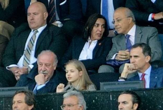 Rey Felipe VI. Princesa Leonor, Vicente del Bosque.. Round Semi-finals 1st of the CHAMPIONS league, soccer match between Atletico de Madrid - Bayern de Munich at the Vicente Calderon estadium, Madrid - Spain (ESP) by April 27, 2016. PHOTO: Gregorio Lopez.  xGregorioxLopezx x SOCCERxSPAINx