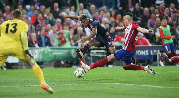 Madrid Kingsley Coman (FC Bayern Muenchen) Jose Gimenez ( Atletico Madrid ), Atletico Madrid vs. FC Bayern Muenchen, Fussball, Champions League Halbfinale, 27.04.2016, Copyright: Langer Eibner-Pressefoto EP_HLR