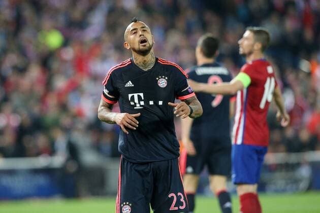 Madrid Arturo Vidal (FC Bayern Meunchen) kann es nicht glauben, Atletico Madrid vs. FC Bayern Muenchen, Fussball, Champions League Halbfinale, 27.04.2016, Copyright: Langer Eibner-Pressefoto EP_HLR