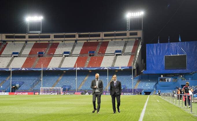 Madrid, 27.04.2016, Stadion Vicente Calderon Trainer Josep Pep Guardiola (FCB) verlässt das Stadion Vicente Calderon Atletico Madrid vs. FC Bayern München mm