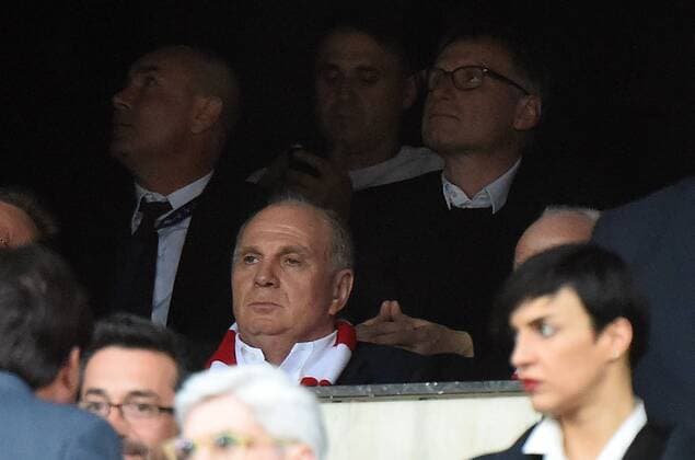 Madrid 27.04.2016, xjhx, Fussball Champions League, Atletico Madrid - FC Bayern München, emspor, v.l. Uli Hoeness (FC Bayern Muenchen)