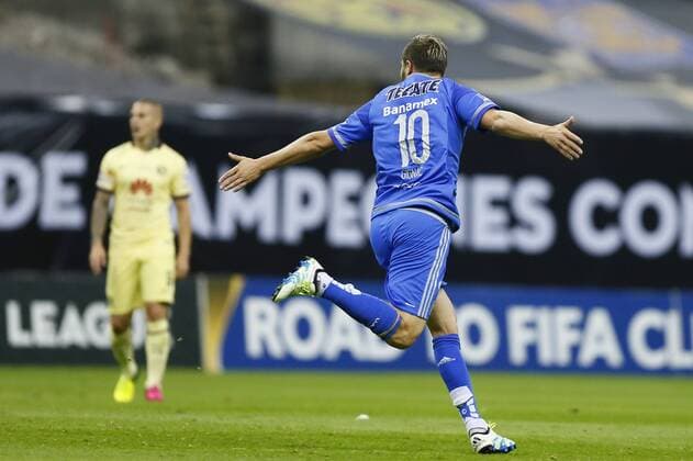 Fußball, Concacaf Champions League Finale, Club America besiegt UANL Tigres Tigres André-Pierre Gignac celebrates after scoring a goal to America during their Concacaf Champions League final game, at the Azteca stadium, in Mexico City, Mexico, 27 April 2016. AMERICA VS. TIGRES !ACHTUNG: NUR REDAKTIONELLE NUTZUNG!  MEX58 20160428-635974204366193643