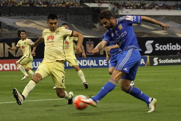 Fußball, Concacaf Champions League Finale, Club America besiegt UANL Tigres April 27, 2016 - Mexico - D26041618.JPG.CIUDAD DE MEXICO.- Deporte-Soccer.- Las Ãguilas del America se alzaron con el titulo de la Concachampions la noche de este miercoles 27 de abril de 2016 y tienen su boleto para el mundial de clubes a disputarse en Japon. El cuadro de Coapa vencio este miercoles 2-1 (global 4-1) a Tigres en la vuelta de la final de esta competicion. Foto: Agencia EL UNIVERSAL Agustin Salinas RCC. Latin News - April 27, 2016  - ZUMAu78_