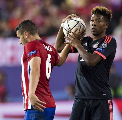 Madrid, 27.04.2016, Stadion Vicente Calderon Koke (Atletico), David Alaba (FCB) Atletico Madrid vs. FC Bayern München mm