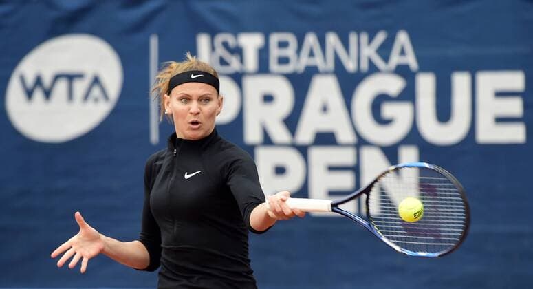 Czech tennis player Lucie Safarova in action during the tennis match Prague Open in Prague, Czech Republic, April 28, 2016. (CTKxPhoto RomanxVondrous) CTKPhotoP201604280530801  vnd 2