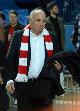 Madrid 27.04.2016, xjhx, Fussball Champions League, Atletico Madrid - FC Bayern München, emspor, v.l. Uli Hoeness (FC Bayern Muenchen)