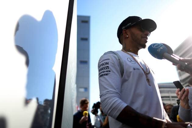 Motorsports: FIA Formula One World Championship WM Weltmeisterschaft 2016, Grand Prix of Russia, 44 Lewis Hamilton (GBR, Mercedes AMG Petronas Formula One Team), xHOCHxZWEIx