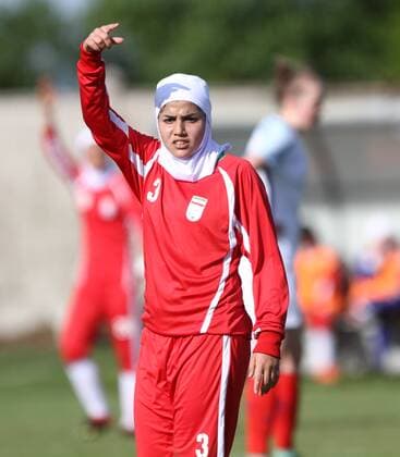 Fußball, Damen U16 Länderspiel, England - Iran Italy: England beats 2-0 Iran in Woman s U16 International Tournament football match Neda Rezapourlori (Iran) gestures during of Woman s U16 International Tournament match between England and Iran where England beats Iran with 2-0 score.  AndreaxSpinelli