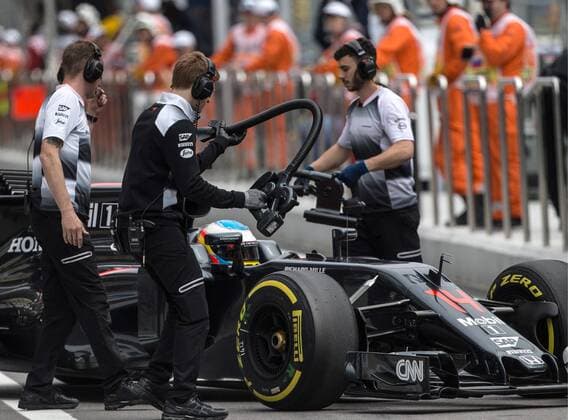 SOCHI, RUSSIA. APRIL 29, 2016. Spanish driver Fernando Alonso of the McLaren Honda F1 Team takes part a free practice session of the 2016 Formula One Russian Grand Prix at the Sochi Autodrom racing circuit. Sergei Savostyanov TASS  TS021401