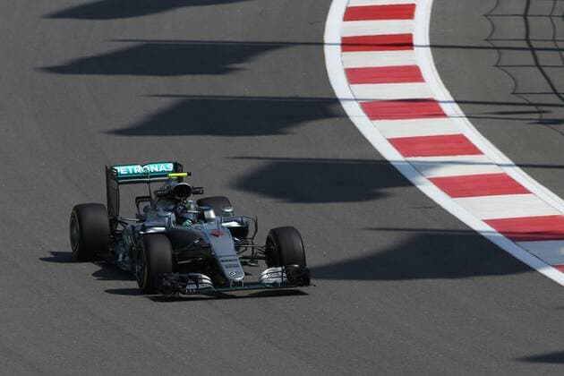 Motorsports: FIA Formula One World Championship WM Weltmeisterschaft 2016, Grand Prix of Russia, 6 Nico Rosberg (GER, Mercedes AMG Petronas Formula One Team), xHOCHxZWEIx