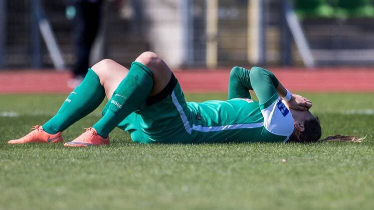 Lisa-Marie Scholz (SV Werder Bremen, 7) enttäuscht, enttäuscht schauend, disappointed nach vergebener Torchance, Fussball, Allianz Frauen-Bundesliga, SV Werder Bremen - SGS Essen, xdgx