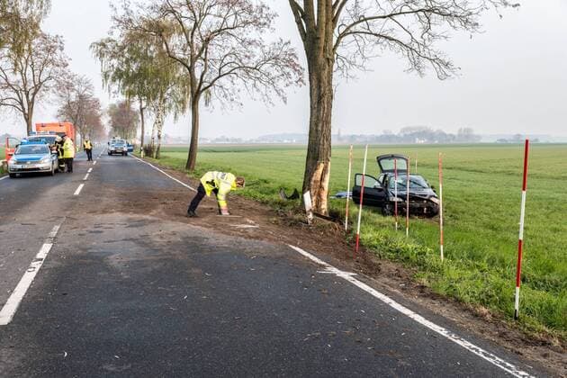 Hannover, Jungprofi Niklas Feierabend von Hannover 96, bei Verkehrsunfall getötet.Unfall K226 Hiddestorf, Foto: localpic
