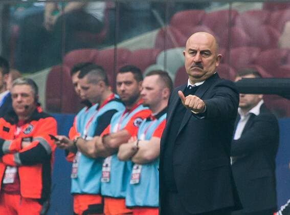 Poland: Final of Polish Football Cup in Warsaw manager of Legia Warszawa, Stanislav Cherchesov (Stanislaw Czerczesow) during the final of Polish Cup between Legia Warszawa and Lech Poznan at the National Stadium in Warsaw. Lech Poznan beats Legia Warszawa, 1-0.  MateuszxWlodarczyk