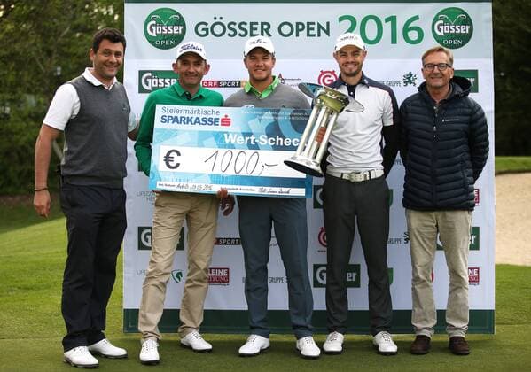 GOLF - Goesser Open 2016 GRAZ,AUSTRIA,03.MAY.16 - GOLF - Alps Tour, Goesser Open, Shoot Out, GC Andritz, award ceremony. Image shows Gerald Stangl (Murhof Gruppe), Markus Brier, Robin Goger, Juergen Maurer (AUT) and Gerhard Nemecz (GC Andritz). GEPAxpictures xDanielxGoetzhaber