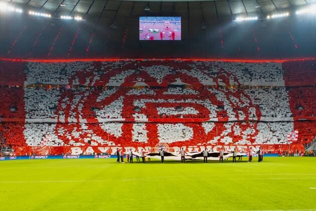 GER, UEFA CL, FC Bayern Muenchen (GER) vs Atletico Madrid (ESP) 03.05.2016, Allianz Arena, Muenchen, GER, UEFA CL Halbfinale Rueckspiel, FC Bayern Muenchen vs Atletico Madrid im Bild Fanaktion nordphotoxStraubmeier