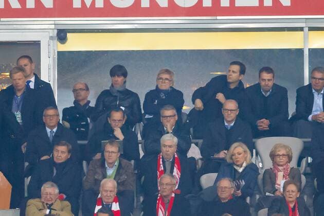 GER, UEFA CL, FC Bayern Muenchen (GER) vs Atletico Madrid (ESP) 03.05.2016, Allianz Arena, Muenchen, GER, UEFA CL Halbfinale Rueckspiel, FC Bayern Muenchen vs Atletico Madrid im Bild Joachim Loew und Oliver Bierhof nordphotoxStraubmeier