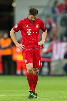 Dienstag. 03.05.2016, Champions League - Halbfinale, Rueckspiel in Muenchen, Saison 2015 2016, FC Bayern Muenchen - Atletico Madrid, v-l Xabi Alonso (FCB) DeFodi507