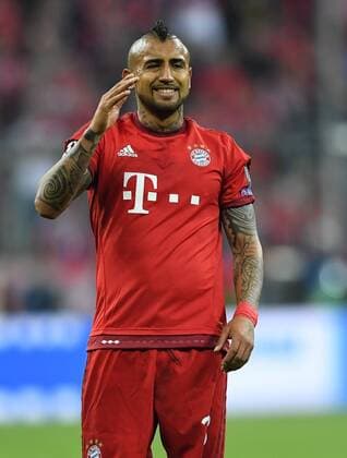 FUSSBALL CHAMPIONS LEAGUE SAISON 2015 2016 HALBFINALE RUECKSPIEL FC Bayern Muenchen - Atletico Madrid 03.05.2016 Arturo Vidal (FC Bayern Muenchen) 