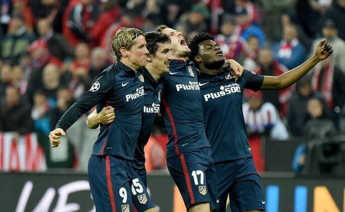 03.05.2016, xjhx, Fussball Champions League, FC Bayern Muenchen - Atletico Madrid, emspor, v.l. Fernando Torres (Atletico Madrid), Stefan Savic (Atletico Madrid), Saul Niguez (Atletico Madrid) jubeln jubelt nach Spielende. Muenchen