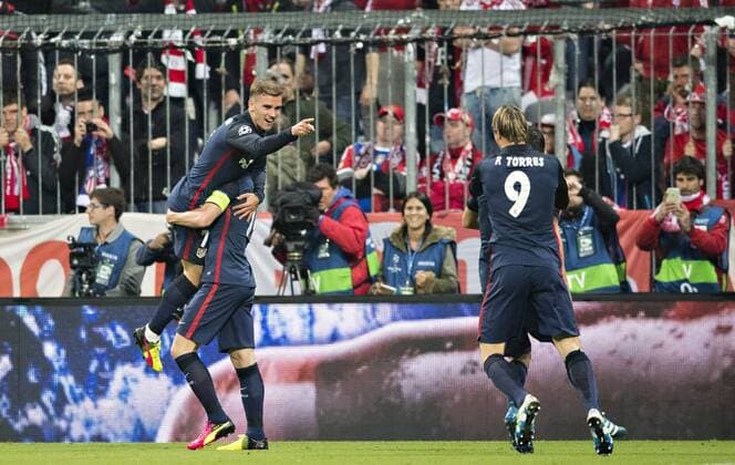 München, 03.05.2016, Allianz Arena Torjubel: Antoine Griezmann (Atletico) FC Bayern München vs. Atletico Madrid mm